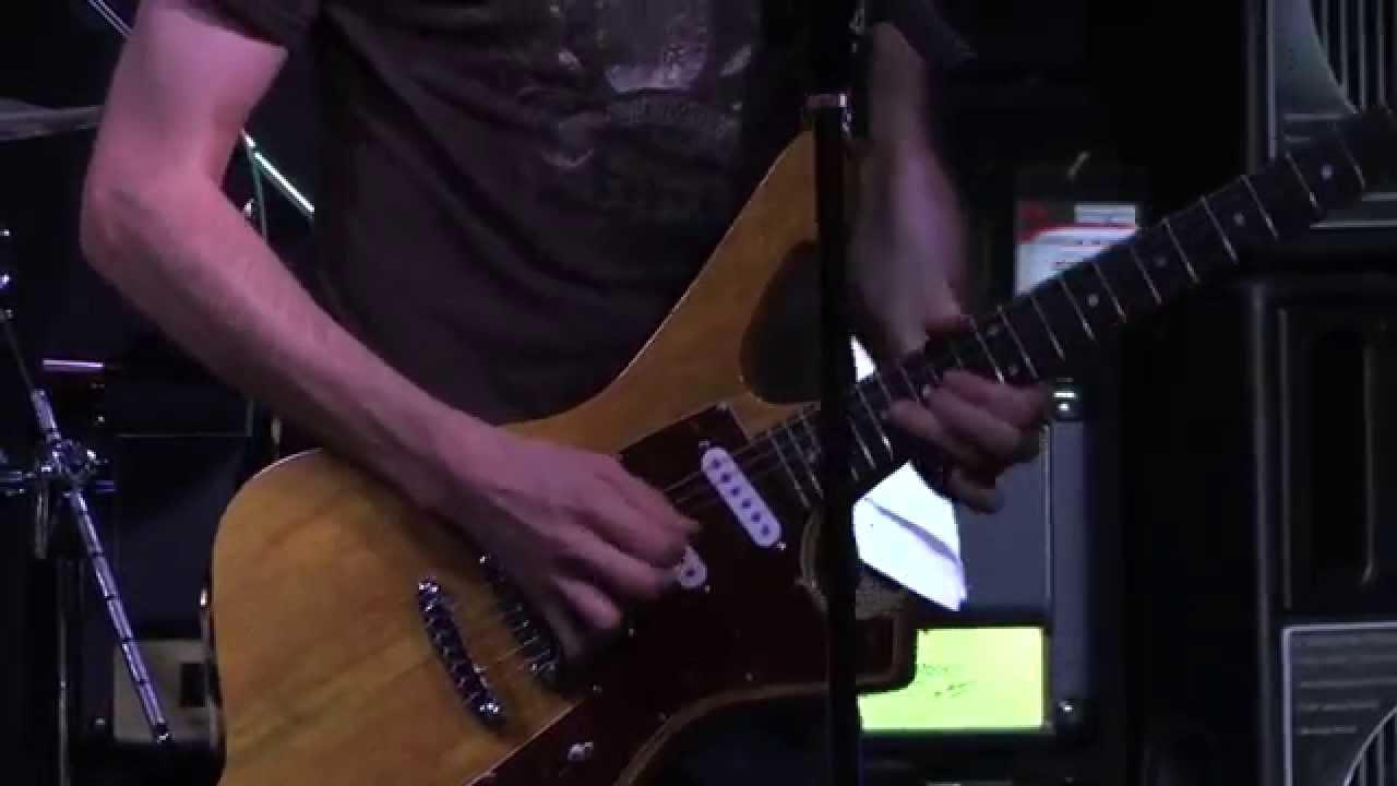 Paul Gilbert Plays Lynyrd Skynyrd What's Your Name :Guitar Center Sessions