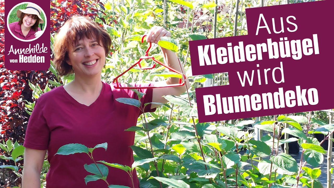 Wie aus alten Kleiderbügeln eine schicke Türdeko wird. DIY alternative zum Türkranz.