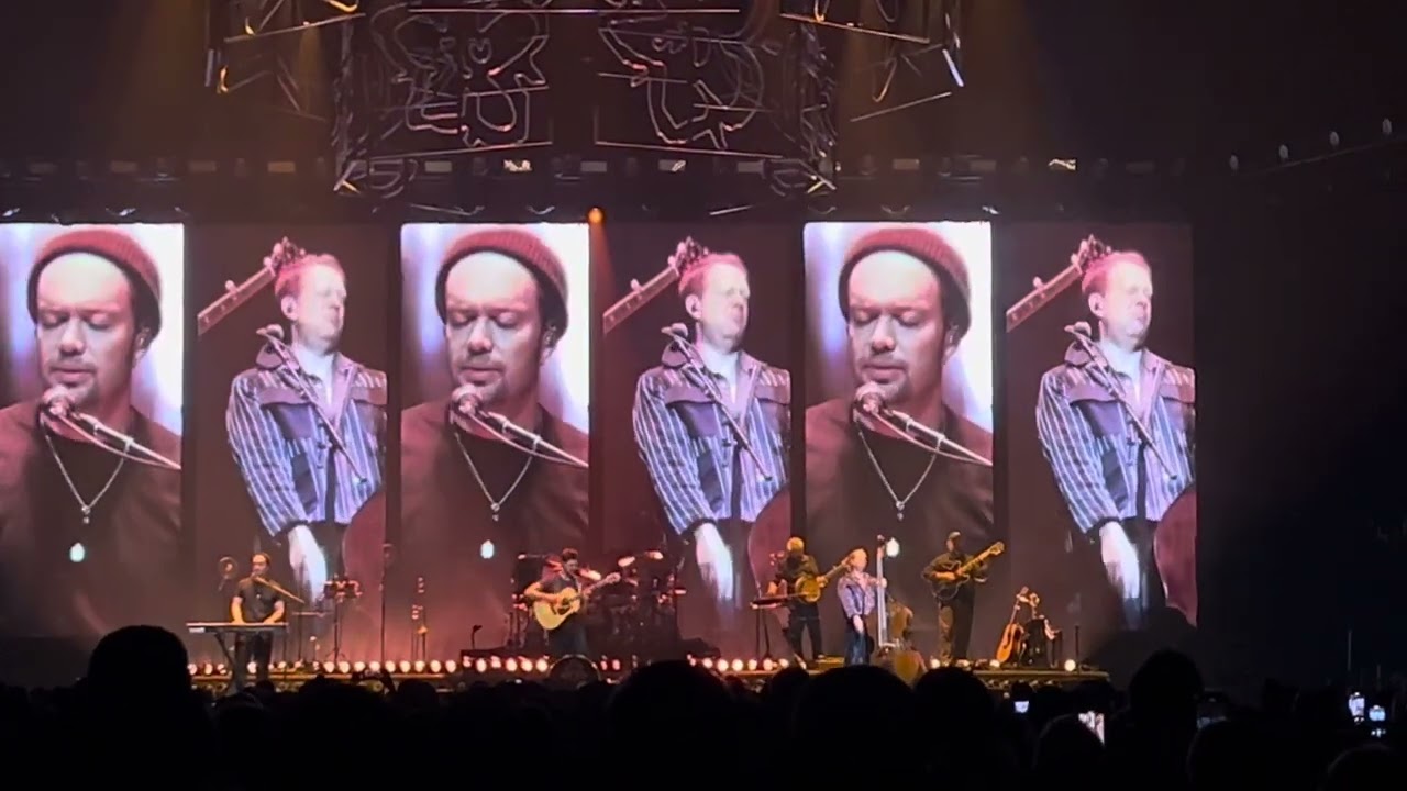  Mumford and Sons - Awake My Soul, 10.8.25, United Center, Chicago, IL