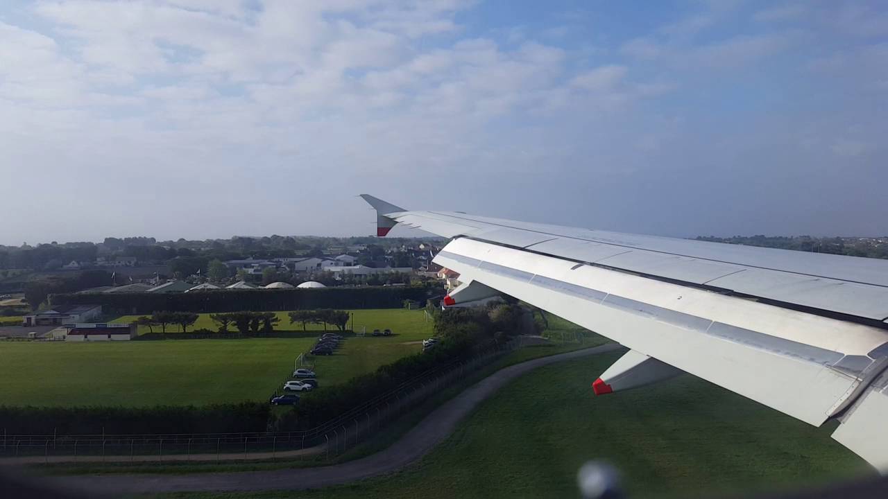 British Airways A319 approaching and landing in Jersey, JER, UK.