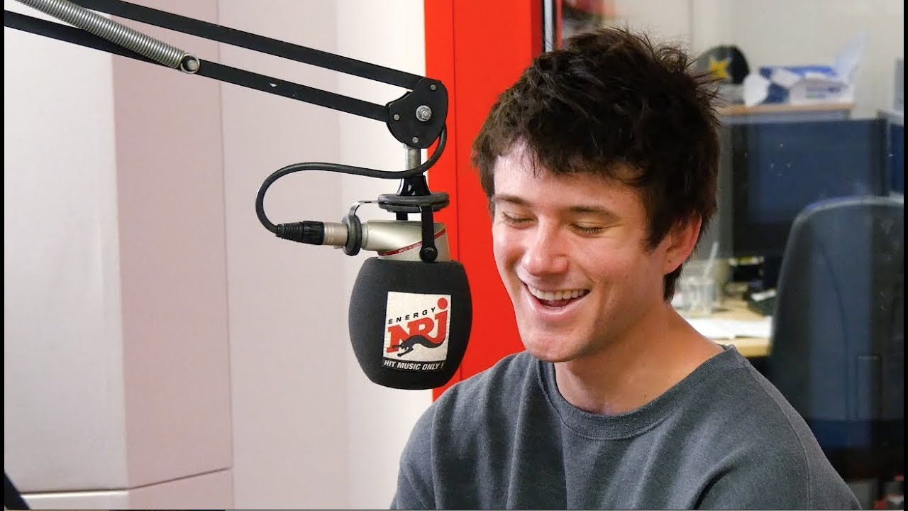 Alec Benjamin: 