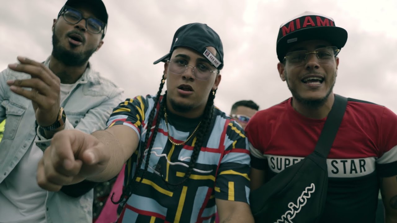 SMK MUSIC - LA CALLE TA DE RUMBA ( Video Oficial)