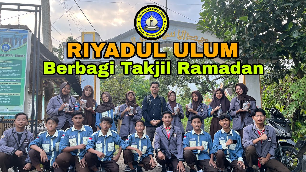 Riyadul Ulum Berbagi Takjil Ramadan