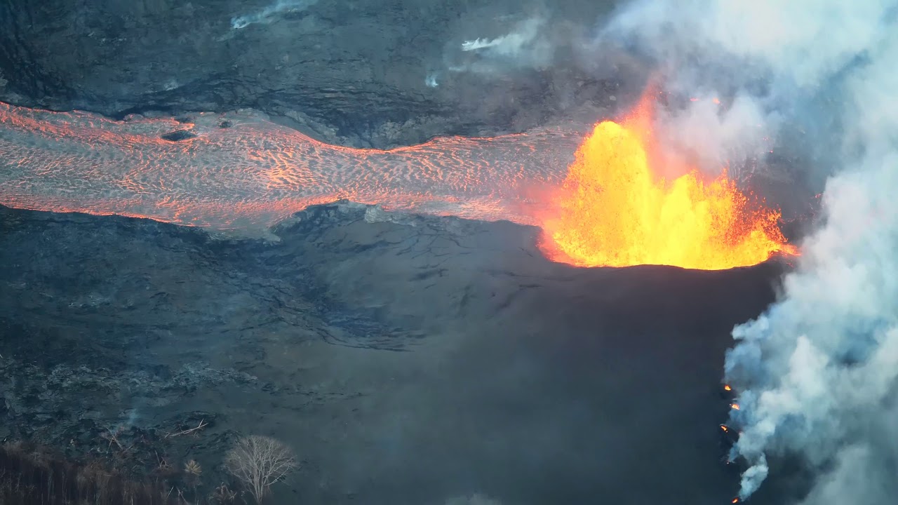 5 - 31 - 18 Hawaii Doors off Helicopter Lava Tour - Panasonic GH5 4K