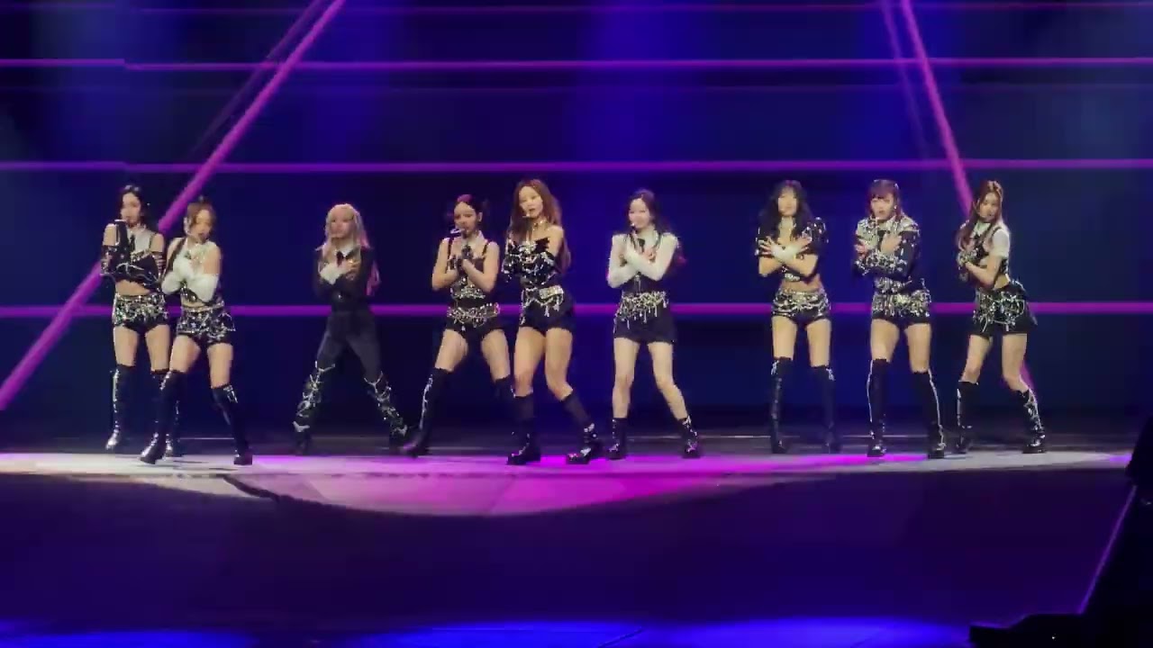 TWICE in Sydney - I Can't Stop me