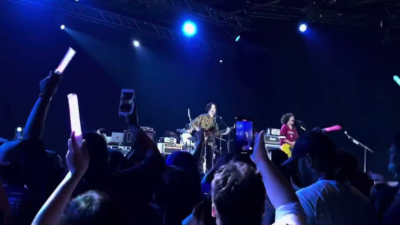 Silhouette - KANA-BOON at Otakuthon 2023 Montréal, Québec, Canada