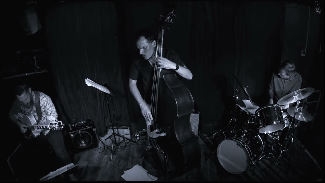 Three of Seven perform 'I'll Be Seeing You'