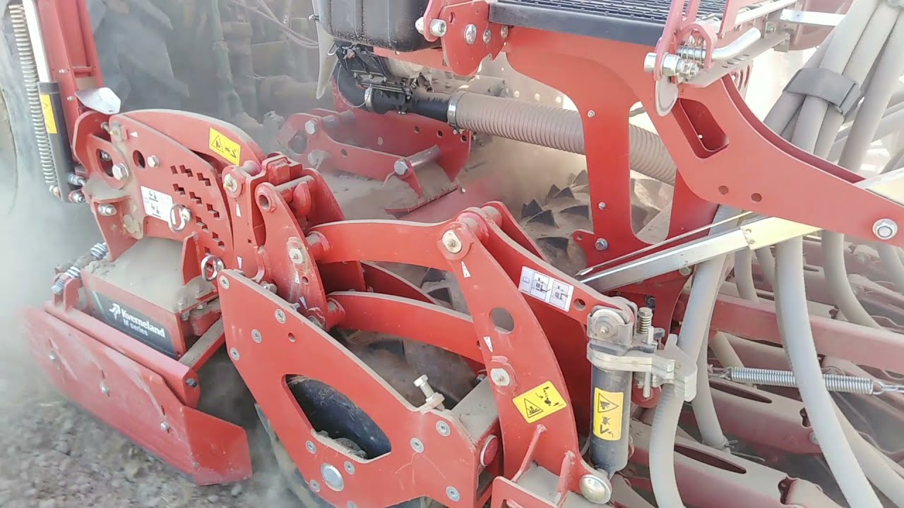 nowy nabytek 2021 Kverneland e-drill Compact John deere  6130r na GPS Siew Rzepaku ZSCKR Sichów duży