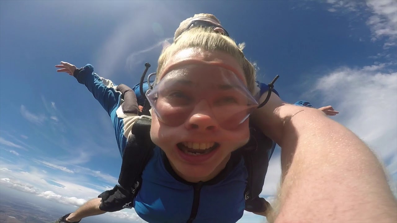 1300 SkyDive Sydney 745 Picton Road, Wilton AUSTRALIA SYDNEY