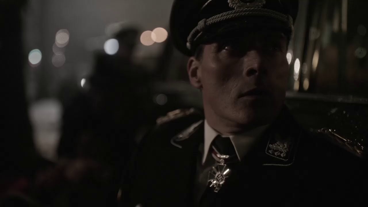 The Man in The High Castle Season 3 - Resistance sniper shoots Himmler