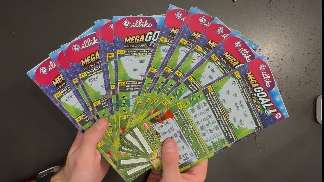 JE GRATTE UN CARNET ENTIER DE MEGAGOAL ! (300&euro; de tickets)