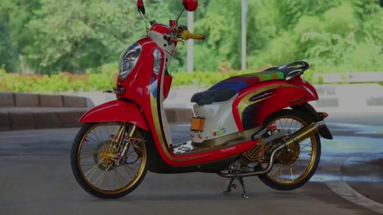 Honda Scoopy Thailook