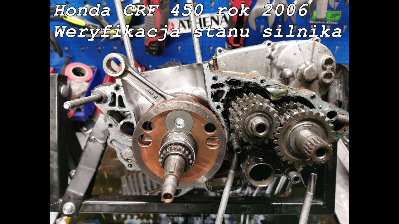 Honda CRF 450 rok 2006. Rozbiórka silnika, weryfikacja stanu.