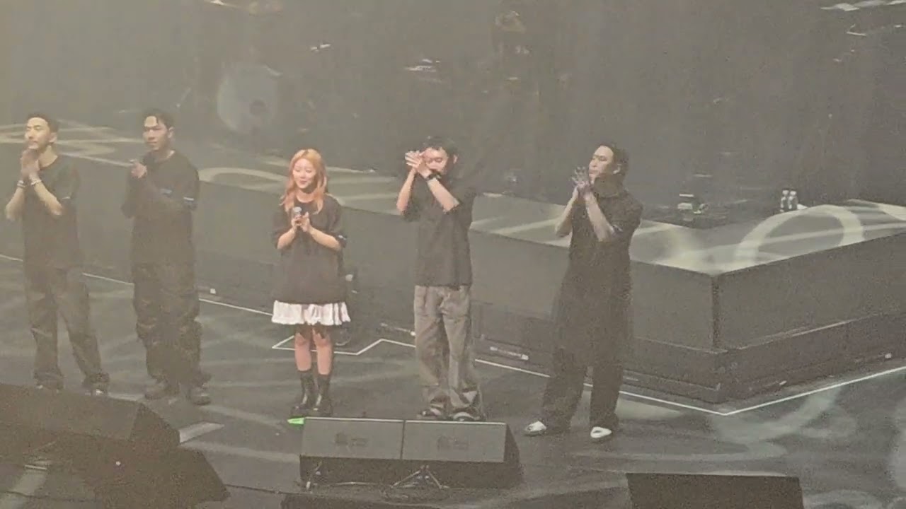 스텔라장 10주년 콘서트 단체 기념사진 촬영