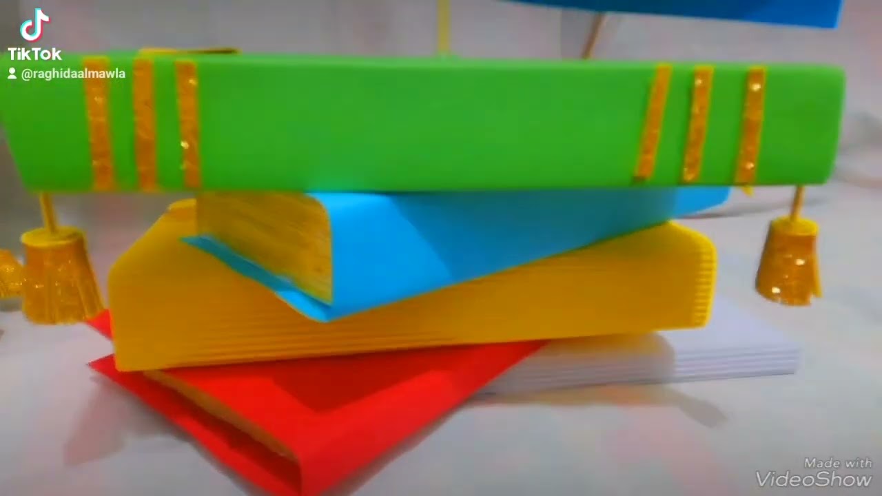 مجسم اليوم العالمي للغة العربية