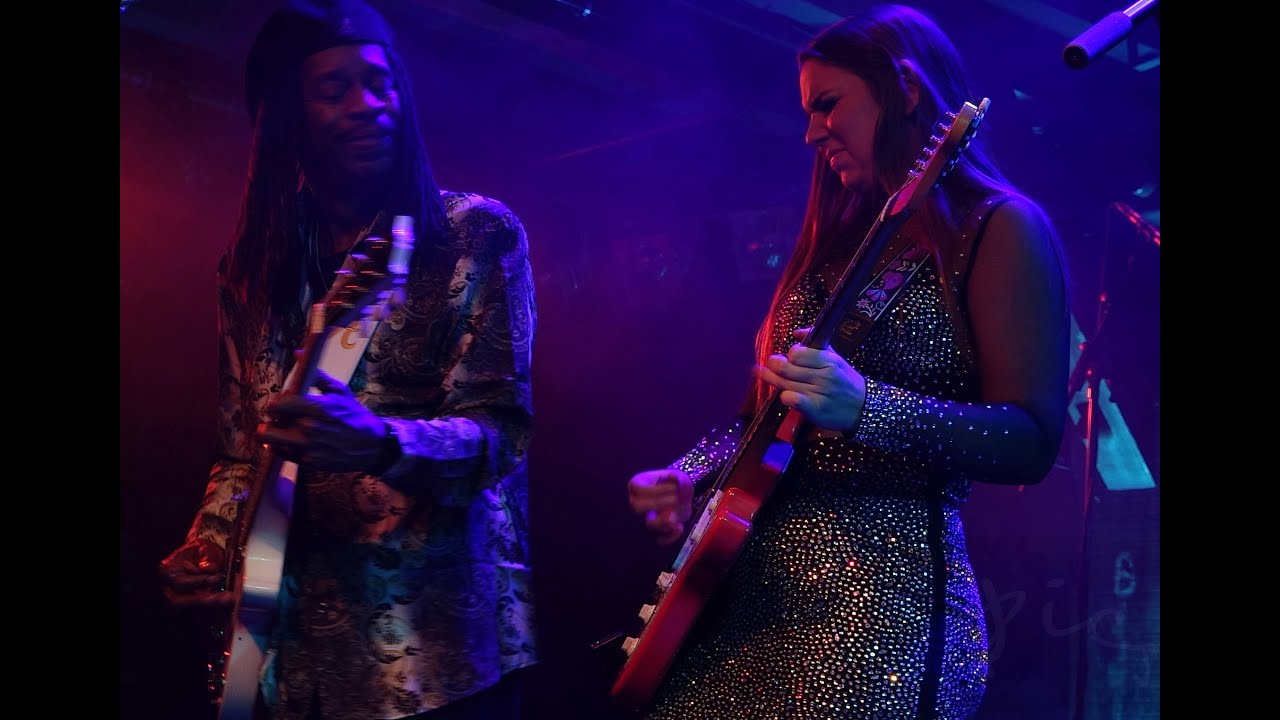 Bernard Allison ft. Ally Venable & Katie Henry, 'Serious', Blues Caravan, 'Fabrik' Hamburg, 19.01.24