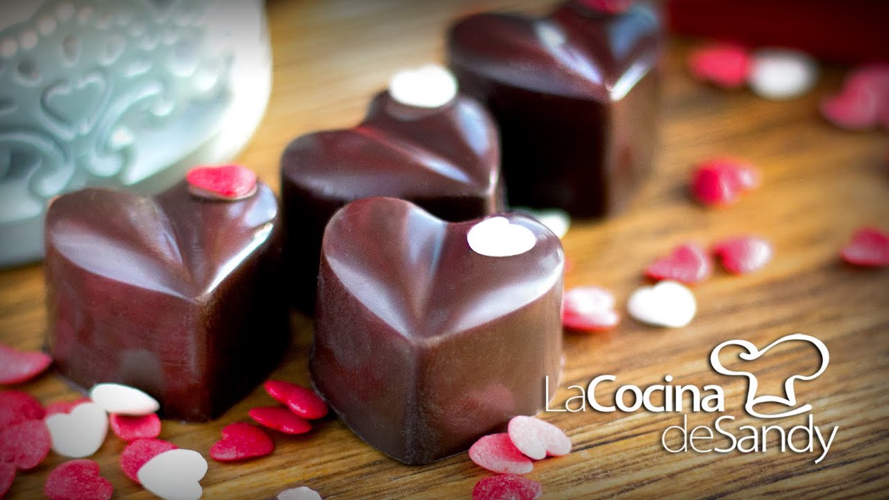 Bombones de chocolate licor y cerezas para dia de San Valentin  | La Cocina de Sandy Recetas