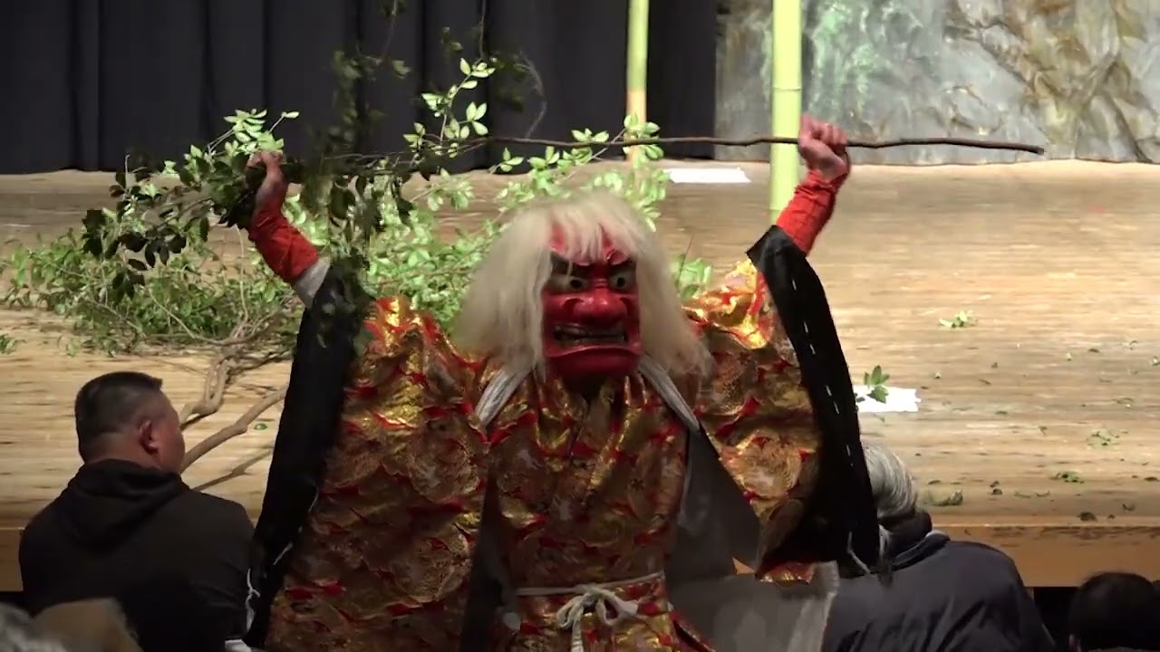 新年特別公演 神楽舞 大木神楽 柴引(しばひき)（於）豊後大野市 神楽会館