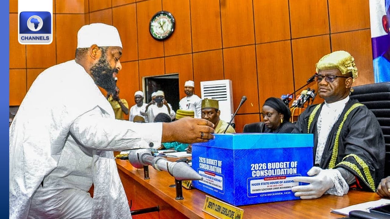 Gov Bago Presents Over N1.03 Trillion &ldquo;Budget of Consolidation&rdquo; to Niger State Assembly