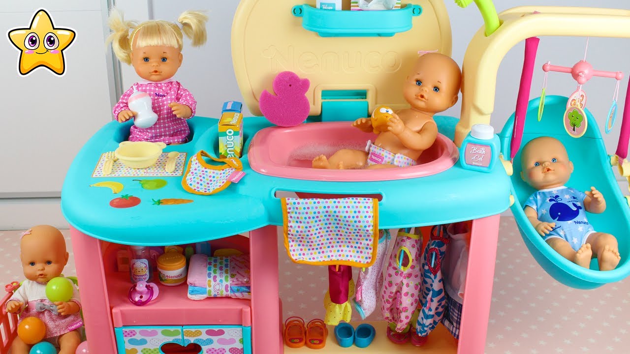 Como CUIDAR de 4 Bebés NENUCO a la vez en la GUARDERÍA para Muñecas