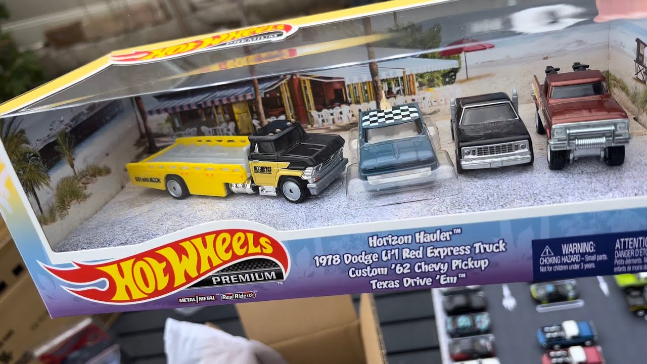 Is this set already underrated? Hot Wheels Premium Pickup 4-pack Diorama