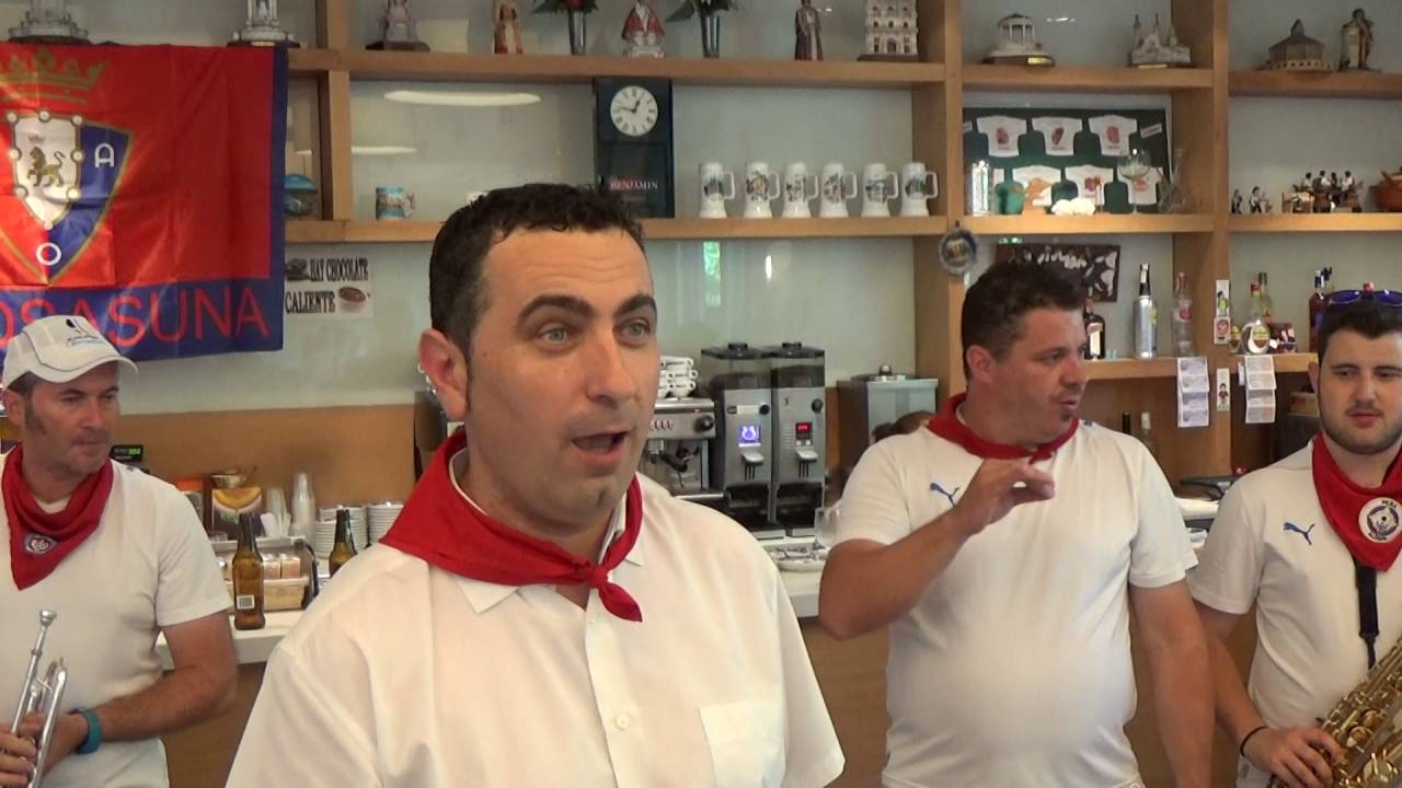 JOSÉ MANUEL ARANAZ- CHARANGA STRAPALUCIO- JOTA NAVARRA