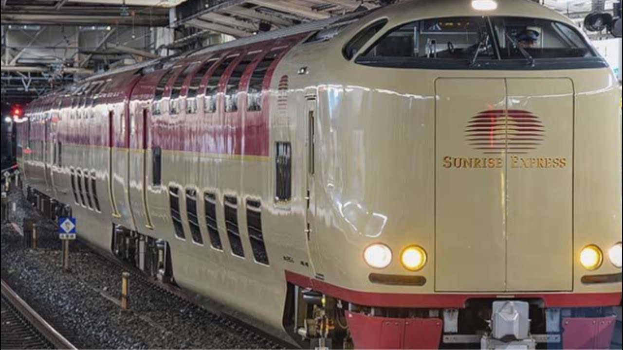 浜松駅からjaさん乗車の大幅遅延の上りサンライズ号東京行きをお見送りするばい❣️