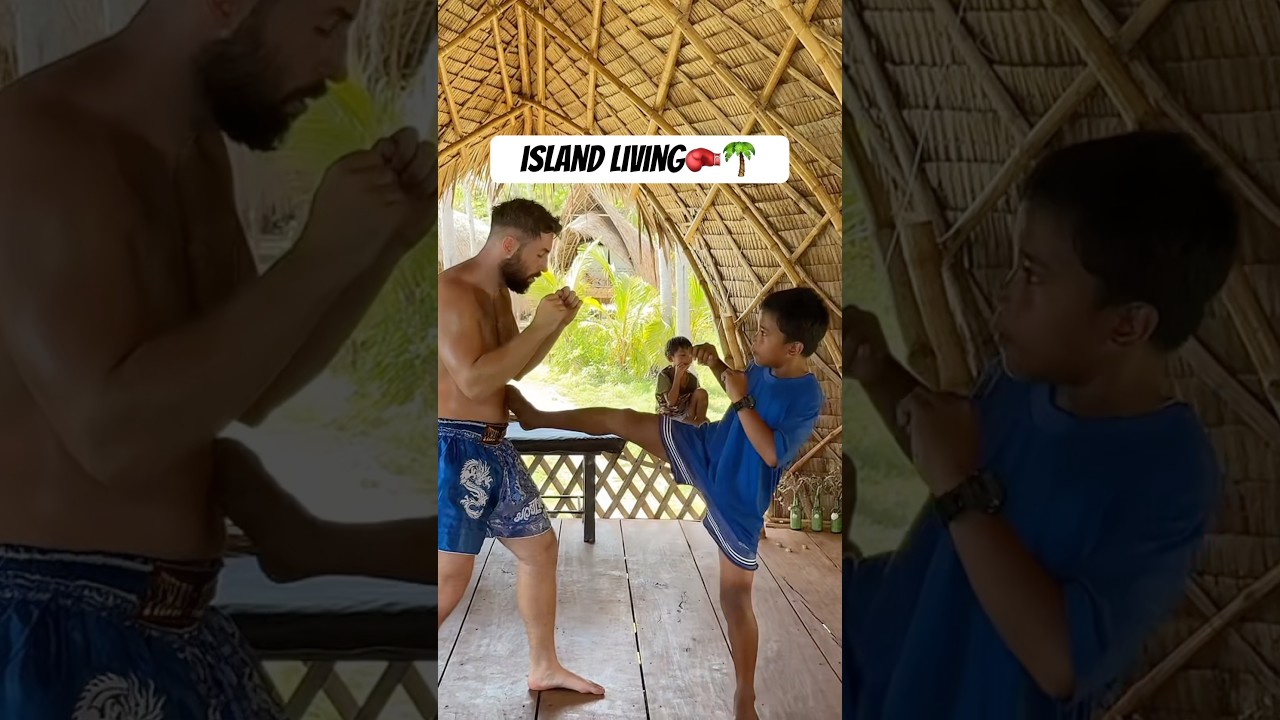 Boxing with locals on an island in the Philippines🥊🌴 #itsmorefuninthephilippines