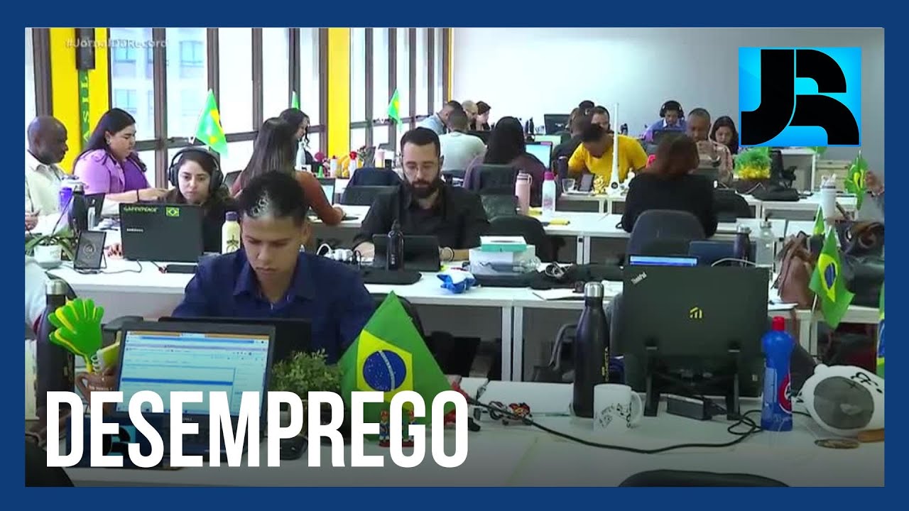 Desemprego no Brasil recua no segundo trimestre e atinge a menor taxa para o período em 10 anos