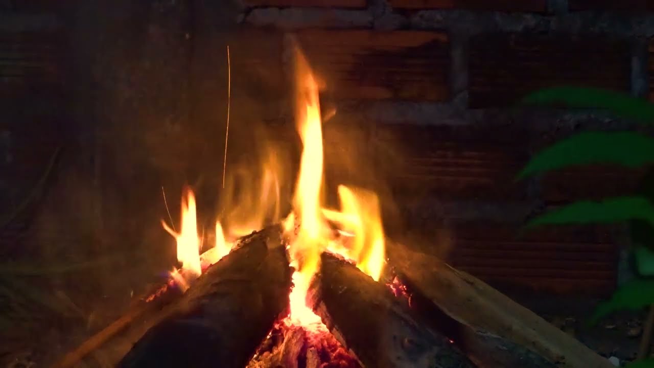 Calming Outdoor Fireplace 🔥 Stress Relief & Sleep
