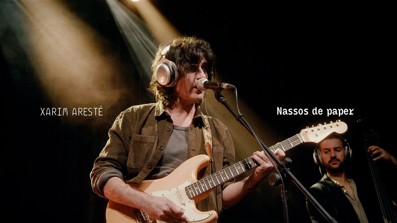 XARIM ARESTÉ   ·   Nassos de paper  |  V4M