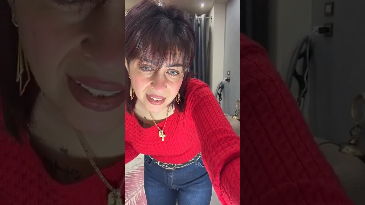 آخر مره تشوفوا وشي لان قررت اعتزال الميديا بس في رساله لازم كنت اطلع أوصلها قبل ما قف تماما