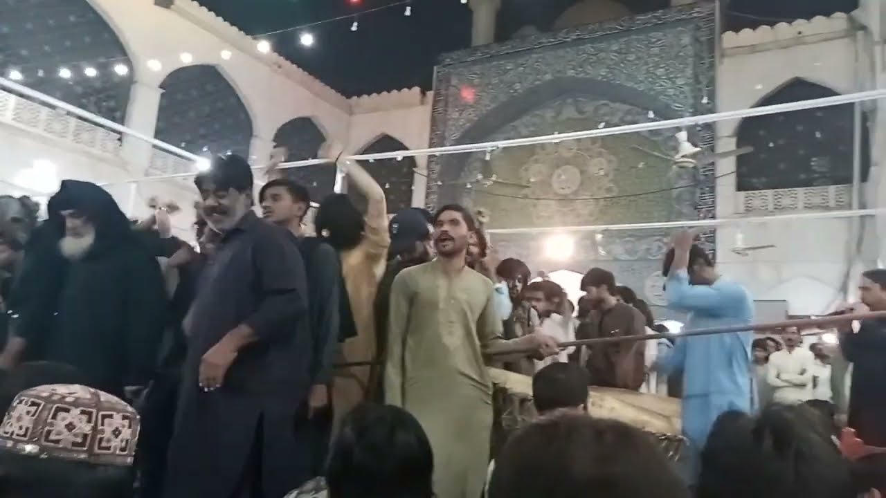 Darbar e Qalandar دھمال یکم شعبان Sdz