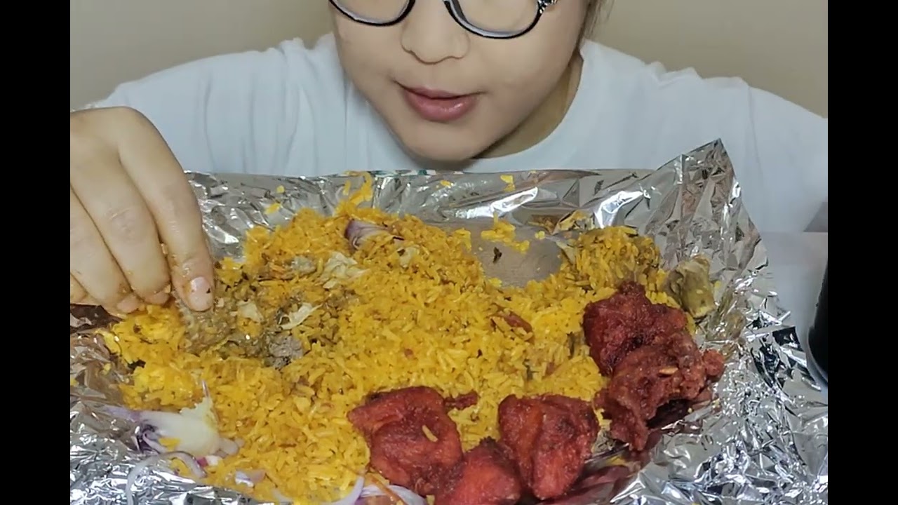 CHICKEN BIRYANI FEAST!🌶️(Mom has a cold 🤧) Mom’s cough won’t stop us! Family Mukbang