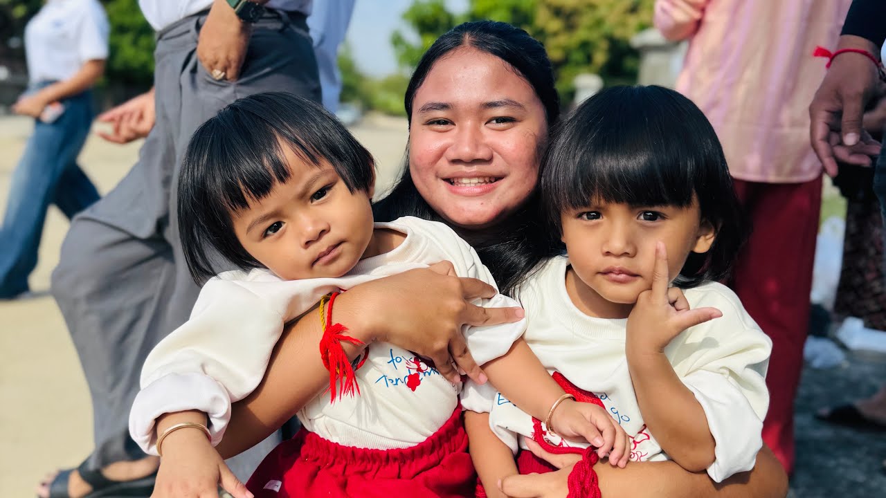 ជប់លៀងឆ្លងឆ្នាំ២០១៥ ជួបជុំក្រុមគ្រួសារ