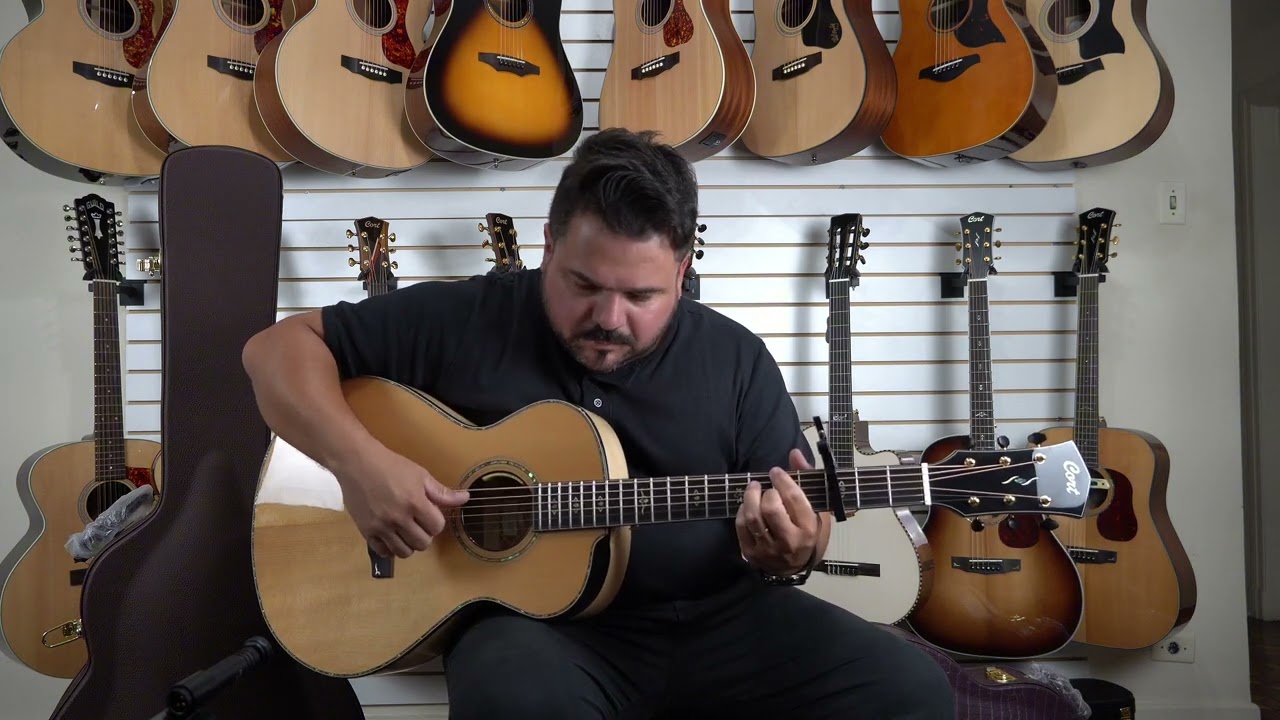 Violão Cort Maciço Gold Passion com Hard Case e Elixir Regulado