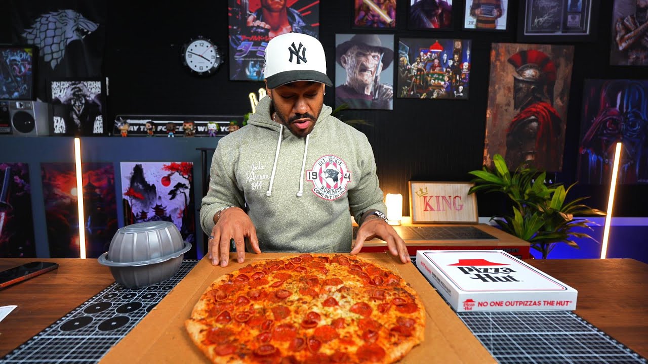 Pizza Hut's Big New Yorker is Actually Good?!
