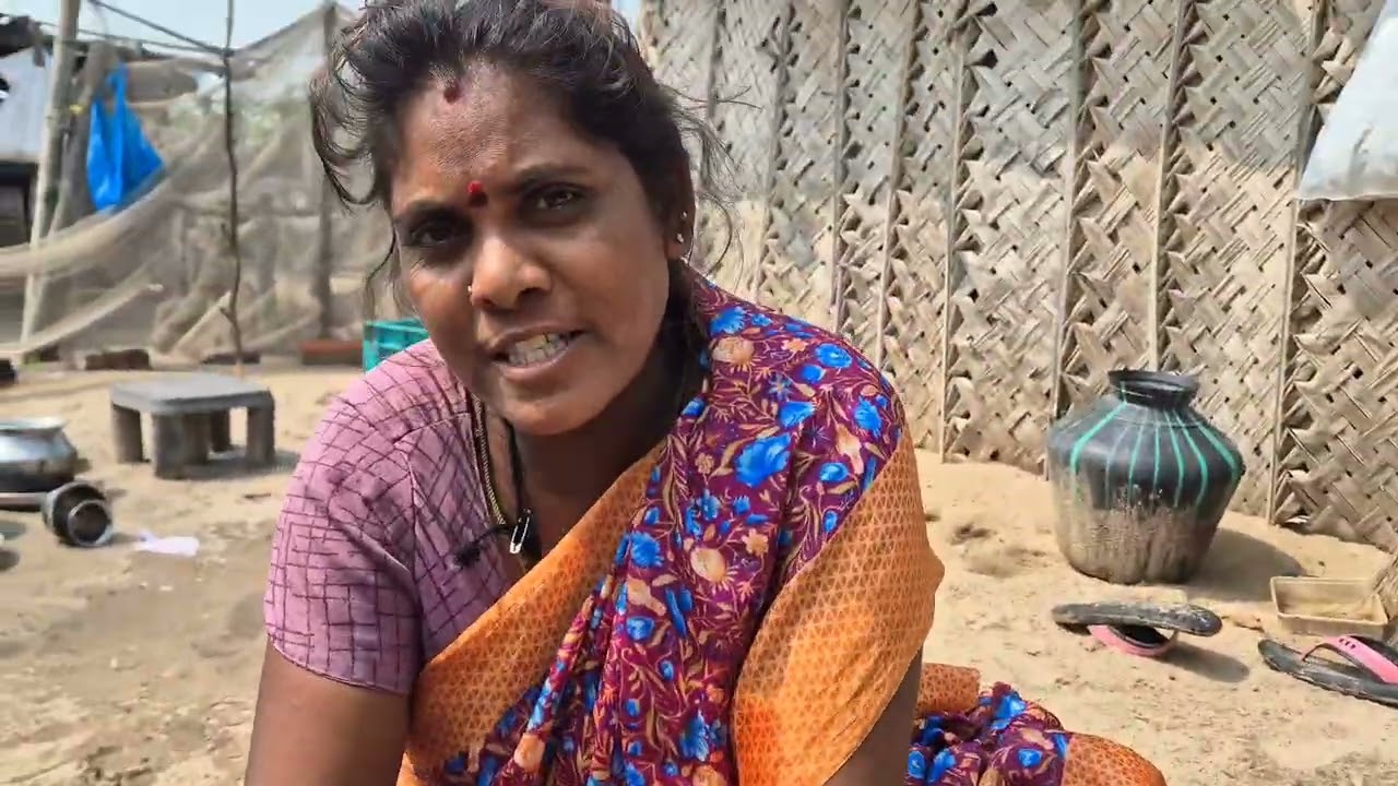 பல வகையான மீன்களை போட்டு செய்த அட்டகாசமான மீன் குழம்பு