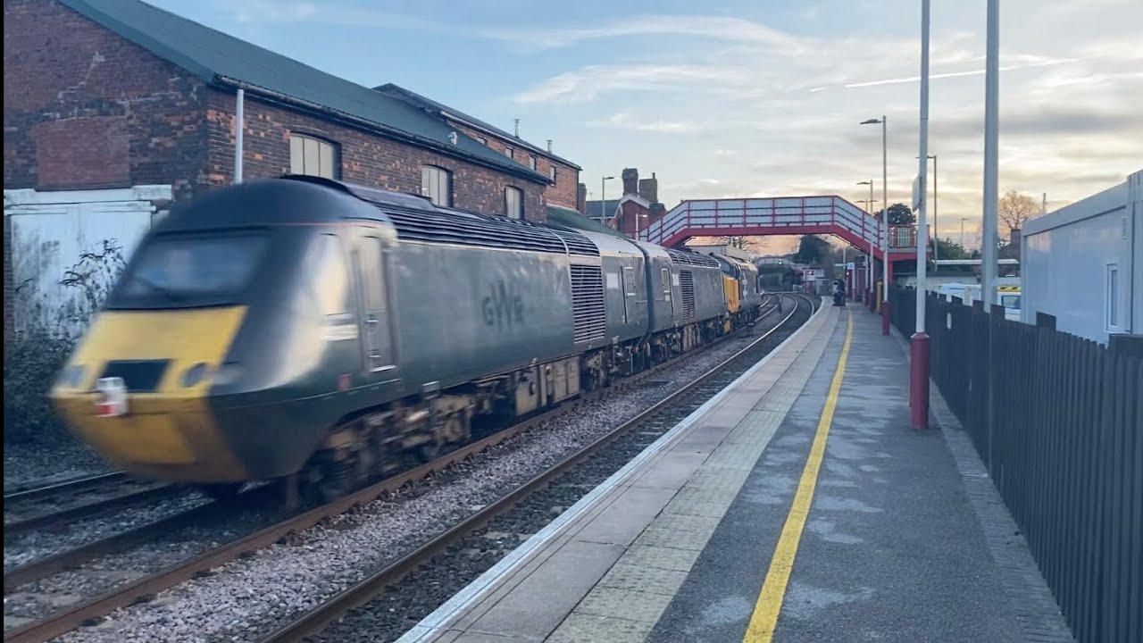 BR Blue 37407 Hauling Ex GWR HST Power Cars 43188 - 43004 Passing Through Oakham 