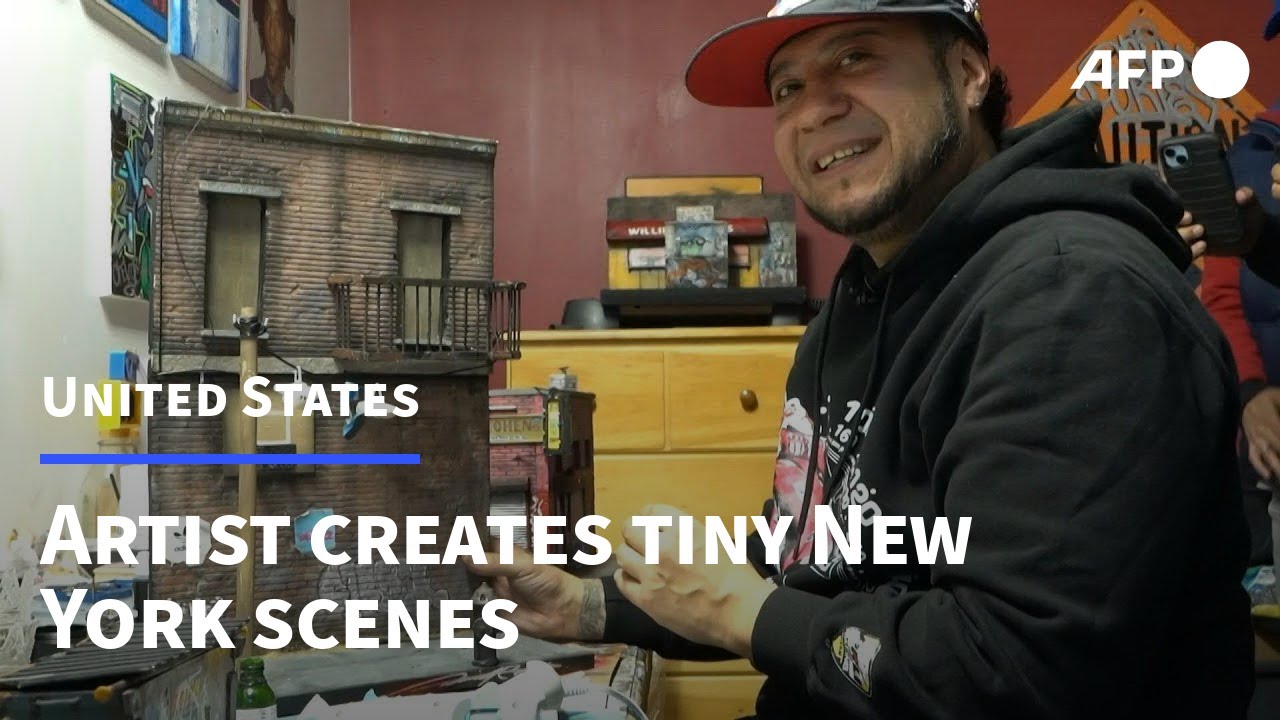 Artist turns tiny New York neighborhood scenes into profitable business | AFP
