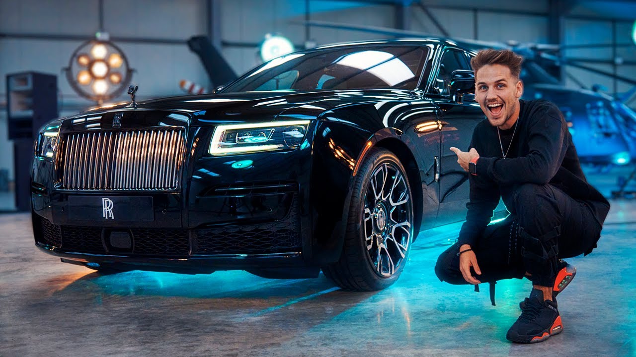 The New 2022 Rolls Royce Ghost Black Badge