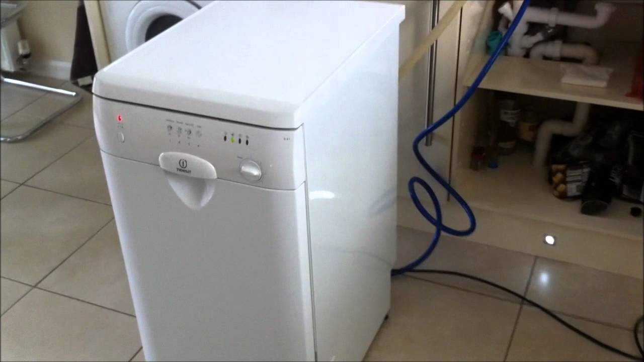 Indesit D41 Slimline Dishwasher