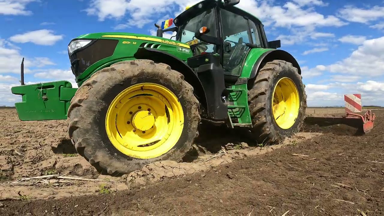Am ieșit să dau cu freza 🤠🚜 #tractorvlog