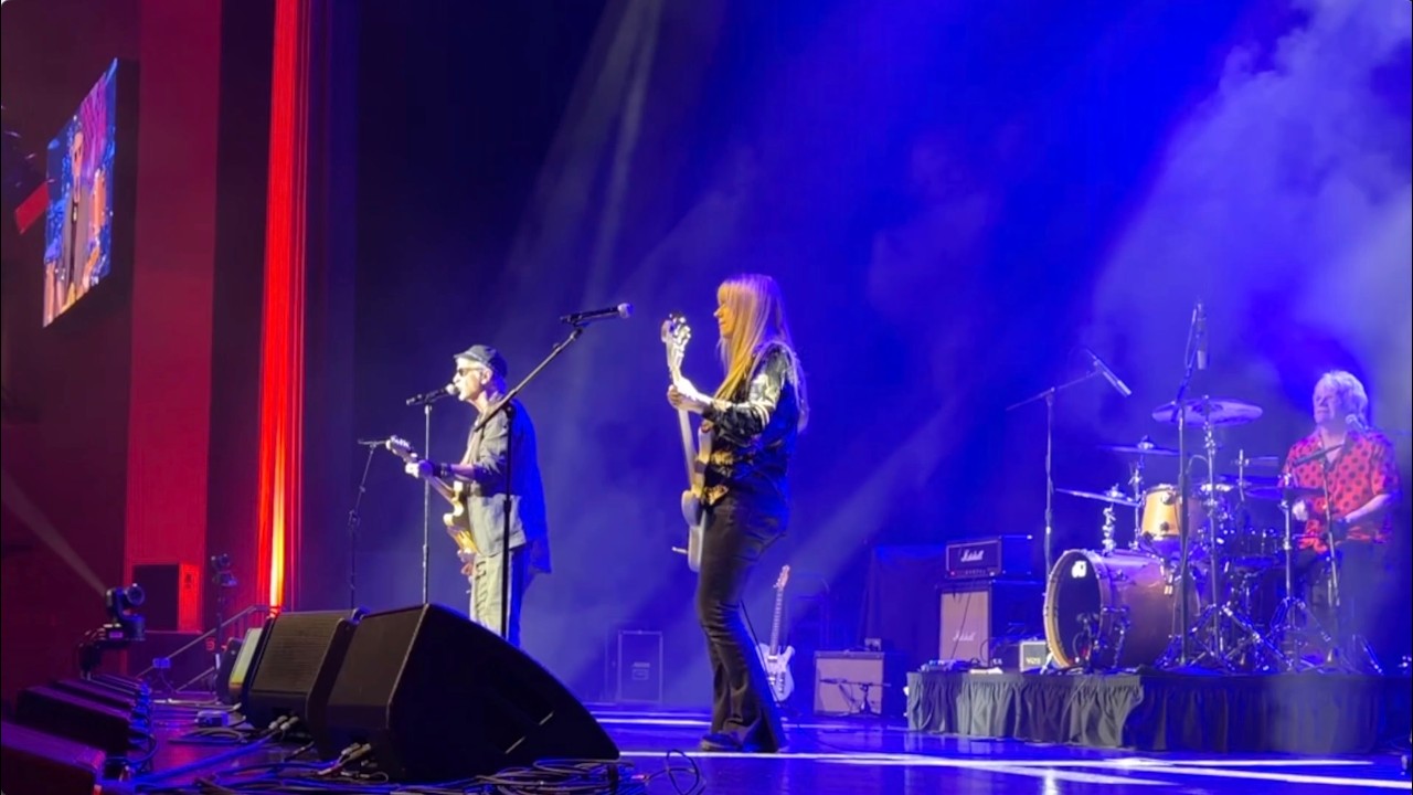 Tommy Tutone at Ocean Casino Resort playing Angel Say No
