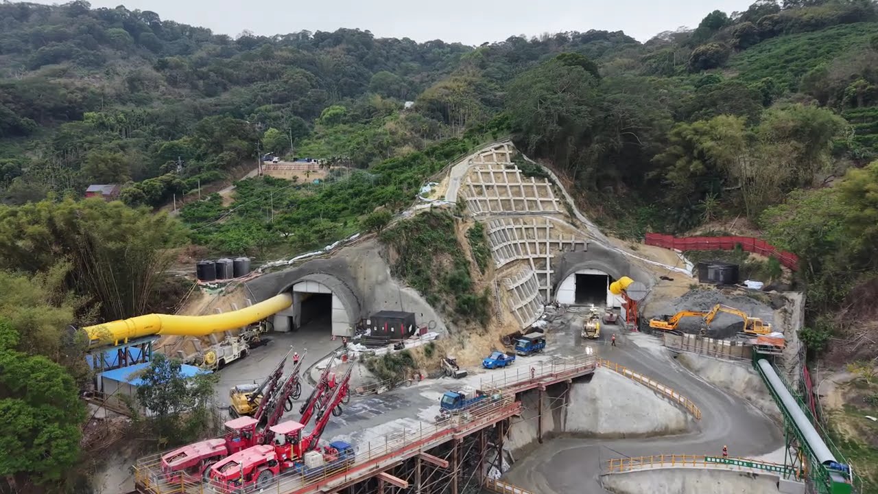 空拍 2026 0330 東豐快速道路 第一標隧道工程出口