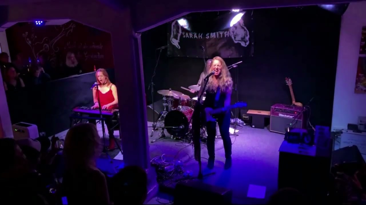 Sarah Smith - Runaway Stay - Live in Germany!