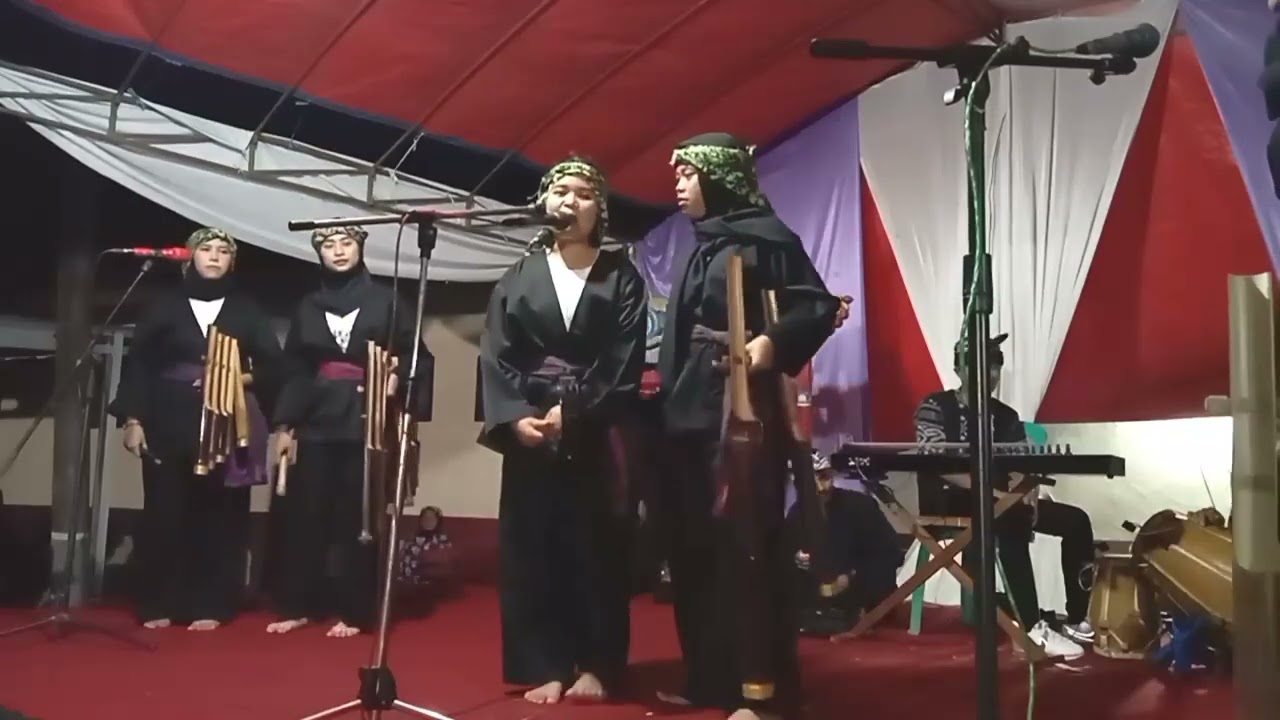 SENI CALUNG REMAJA 