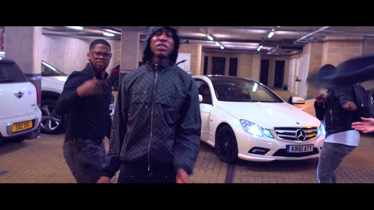 VALSBEZIG - Intro (prod. Denta Beats) | Ball So Hard (prod. Young Stunna)