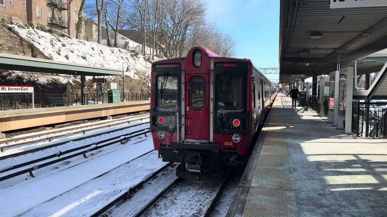 Metro-North New Haven Line Wintertime Trains at Mount Vernon Easr s
