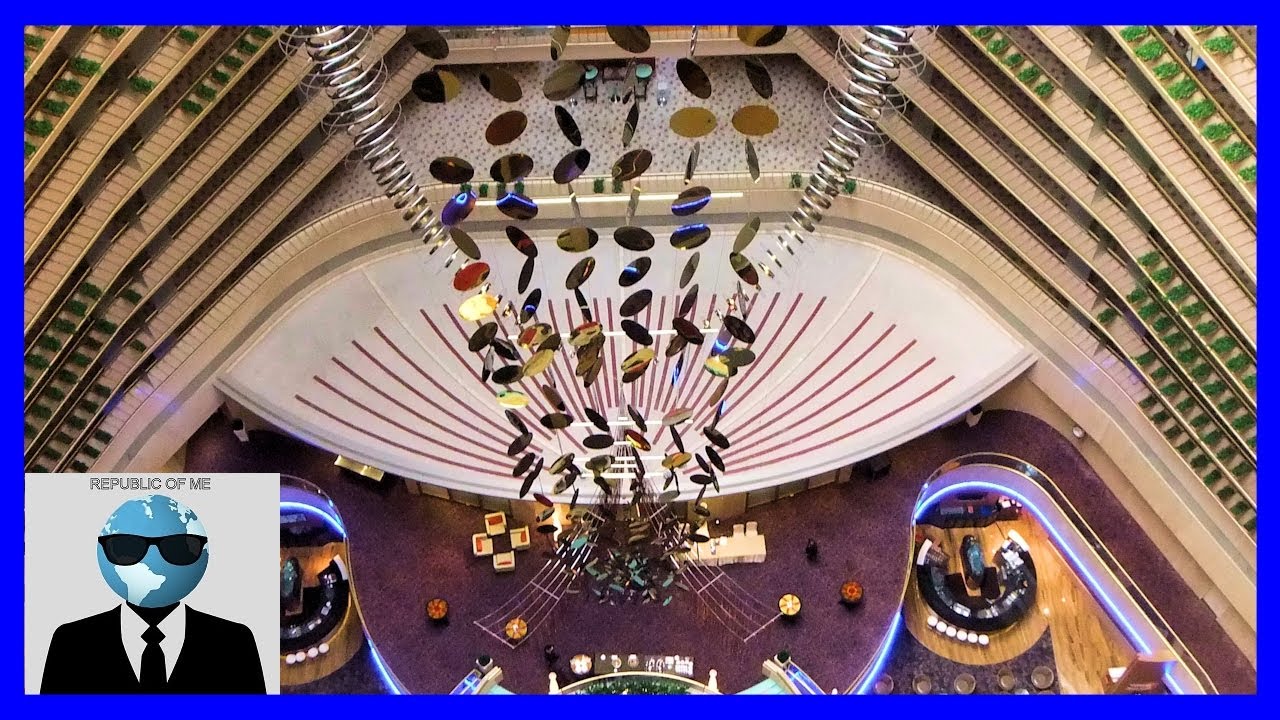 Atrium of Marina Mandarin (now Parkroyal Marina Bay) Singapore - April 2015 🇸🇬